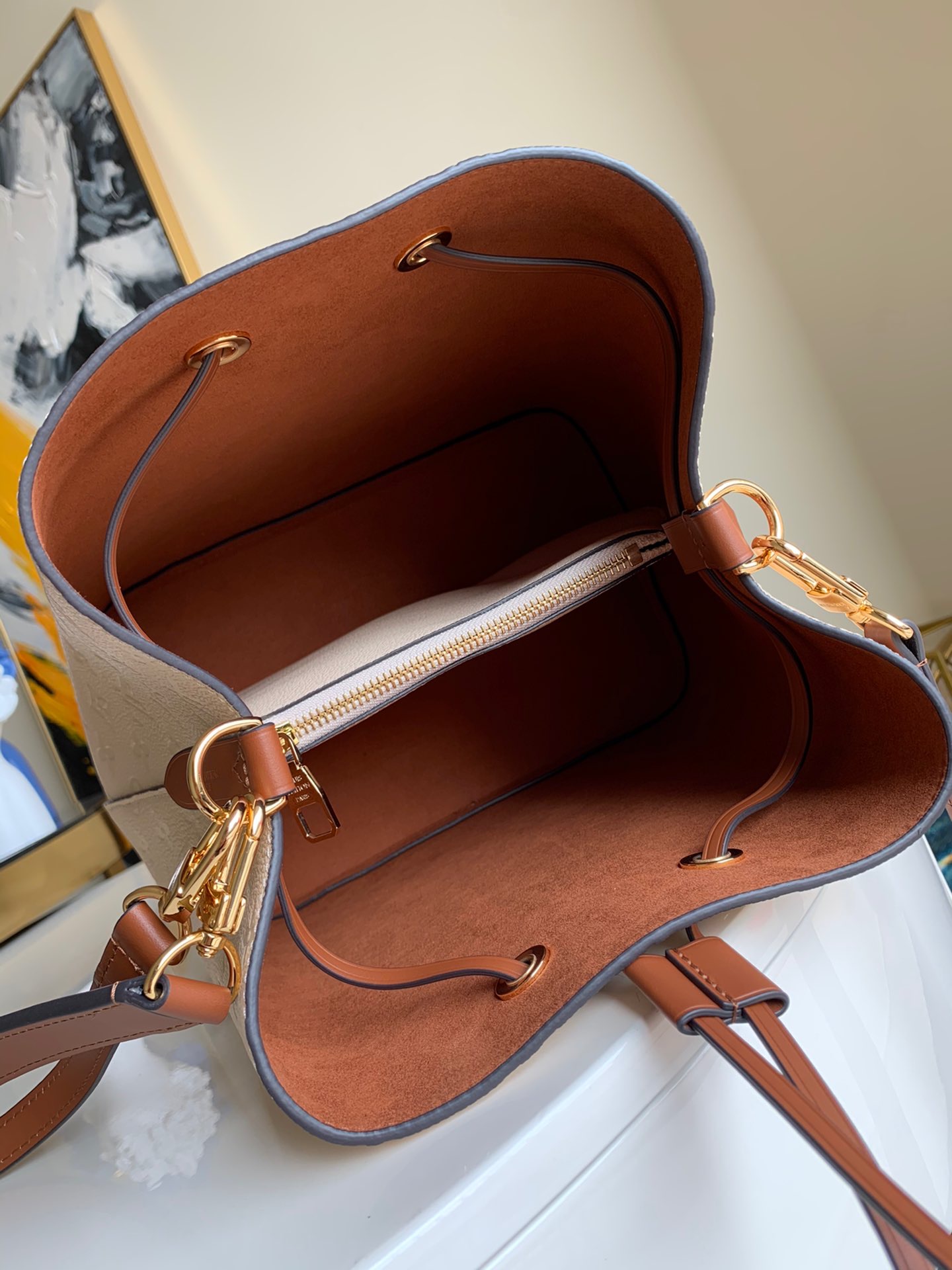 l0vis Vvtt0n nÉonoÉ mm monogram empreinte leather creme m45256 26 cm