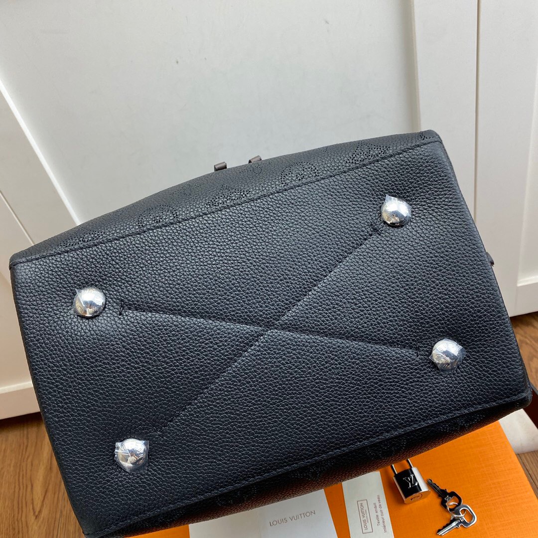 l0vis Vvtt0n muria mahina monogram motif black m55800 25 x 25 x 20 cm