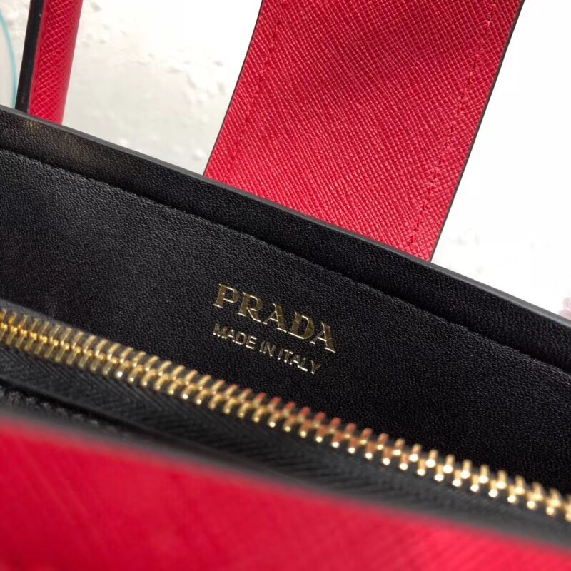 Pra*a top handle tote bag leather red/black 1bg148 33 × 24 × 14.5 cm