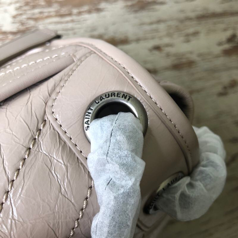 Y51 niki medium crinkled vintage leather beige 4988940 28 x 20 x 8 cm