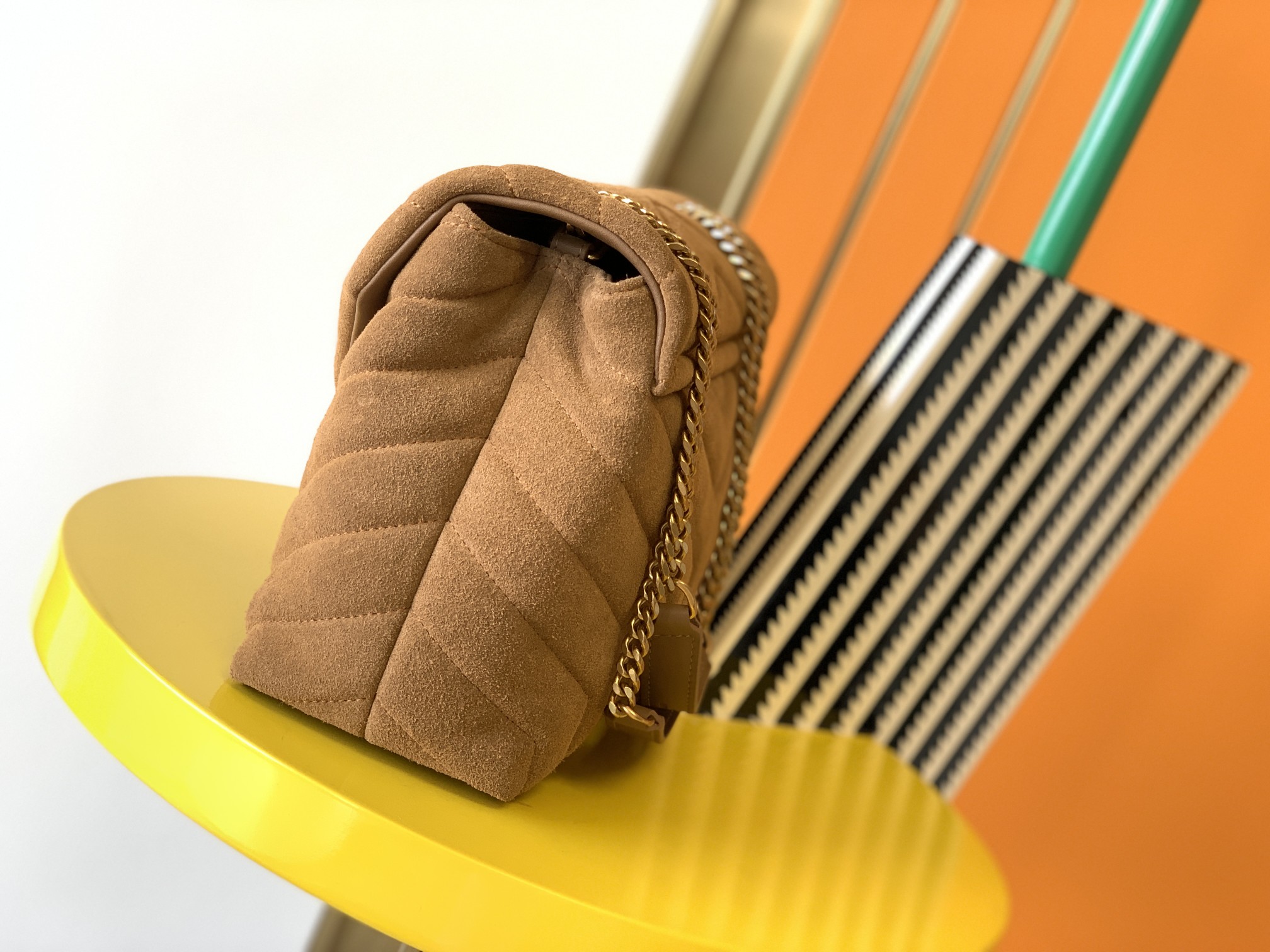 Y51 loulou small bag in y-quilted suede cinnamon 4946991 25 x 17 x 9 cm