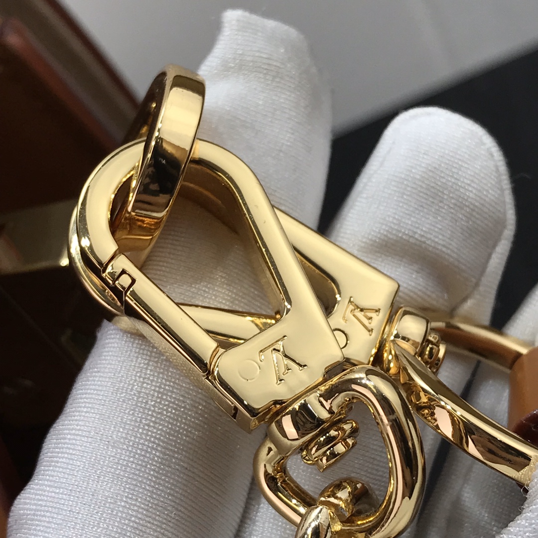 l0vis Vvtt0n mini dauphine epi leather cream m55964 20 x 15 x 9 cm