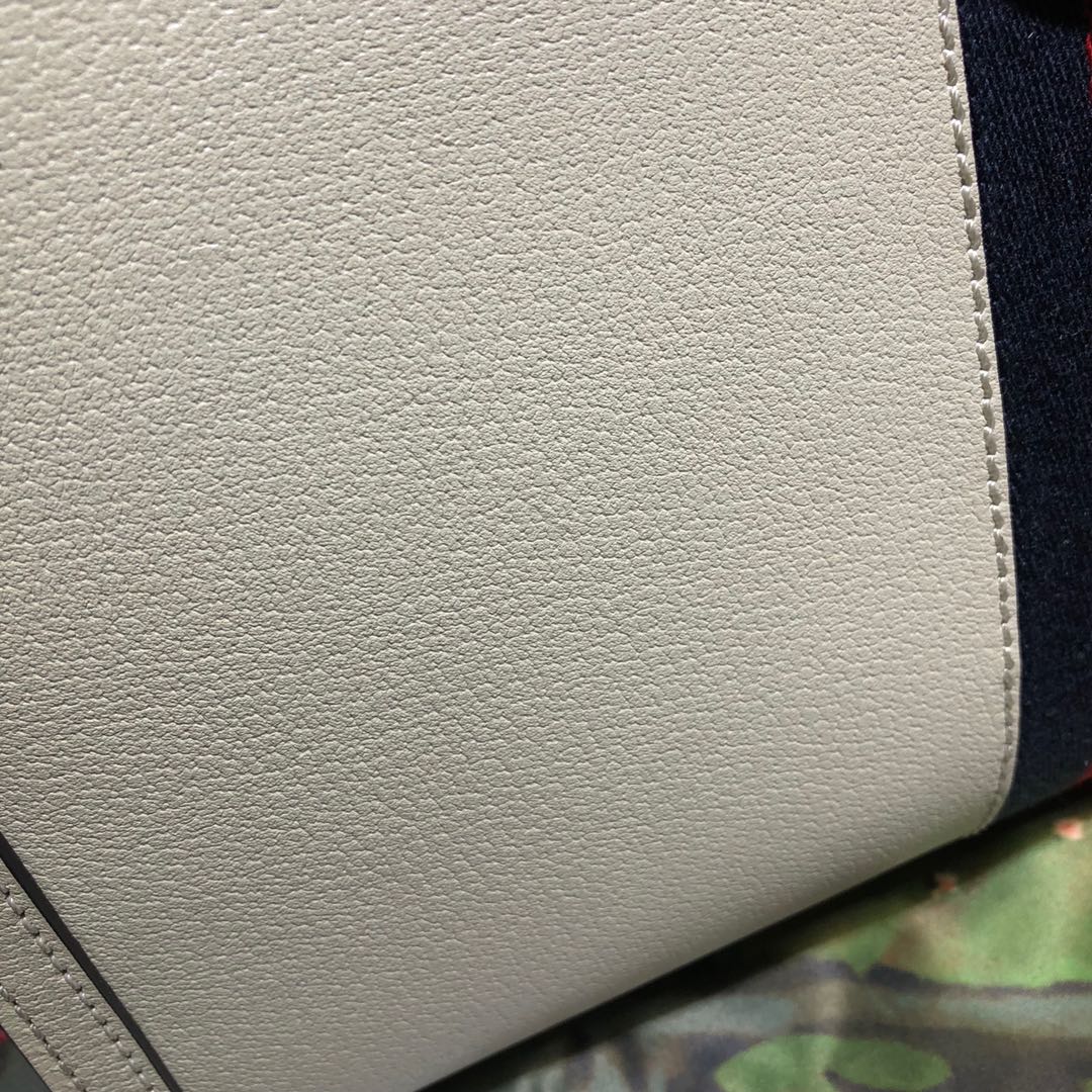 Gvc*1 medium ophidia gg shoulder bag in leather white 503876 32.5 x 20 x 10 cm