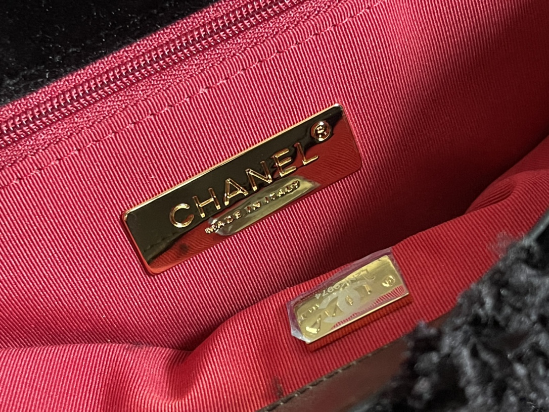 Ch**el 19 large cotton canvas calfskin flap bag black 30 cm