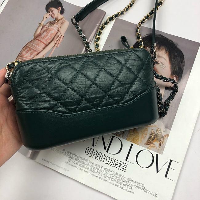 Ch**el gabrielle clutch green a94505 18 x 6 x 11 cm