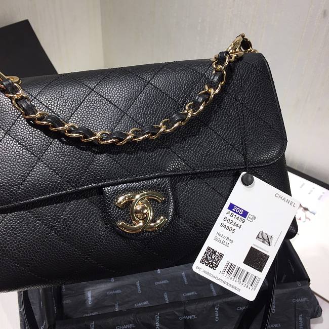 Ch**el small grained calfskin flap bag black as1459 16 x 23 x 9 cm