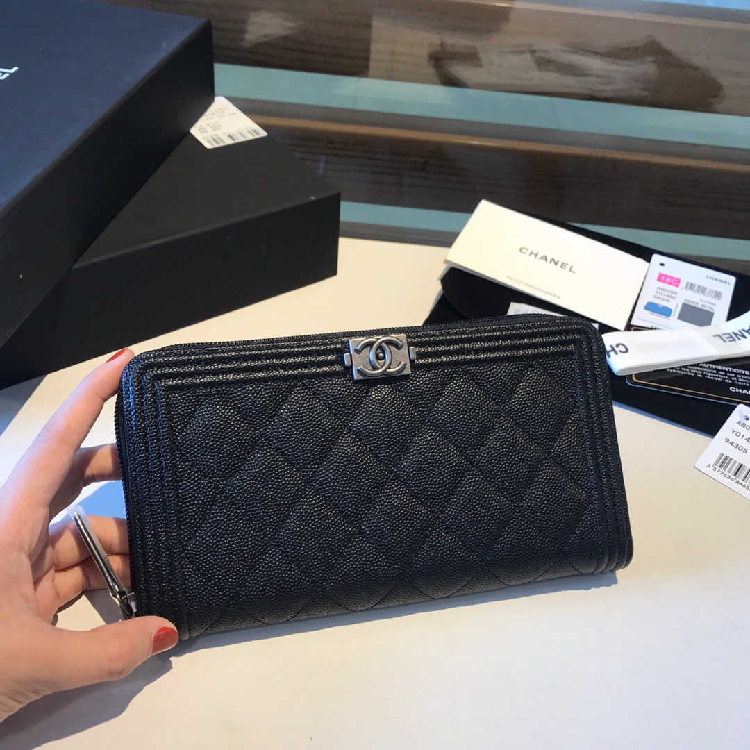 Ch**el boy long zipped wallet black metal grained leather black a80815 19cm