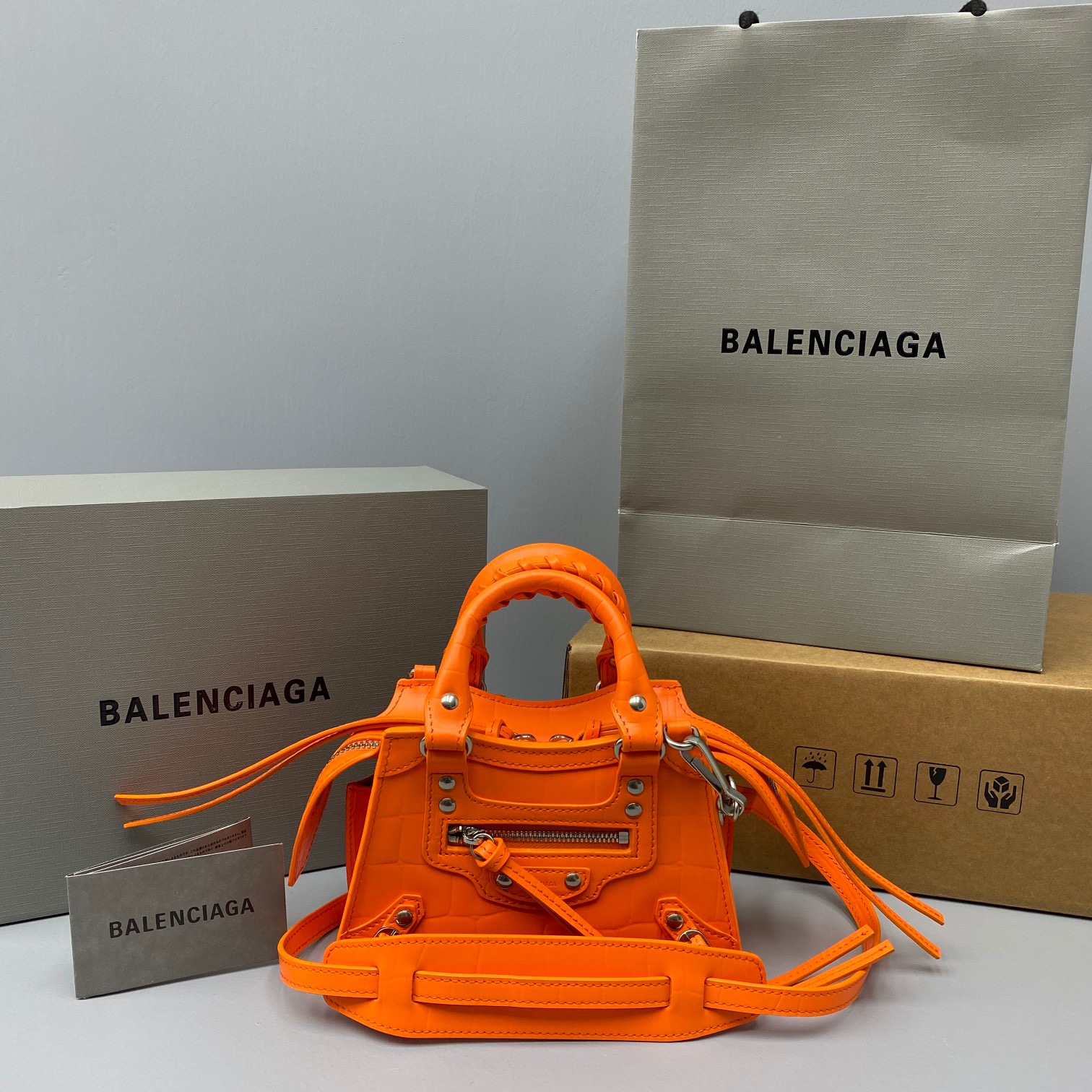 Ba1en*iaga mini neo classic top handle bag crocodile leather neon orange 63852415v67 22 x 14 x 11 cm