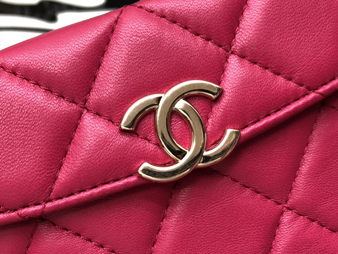 Ch**el small box bag lambskin & gold metal dark pink as2877 14.5 x 16.5 x 7 cm