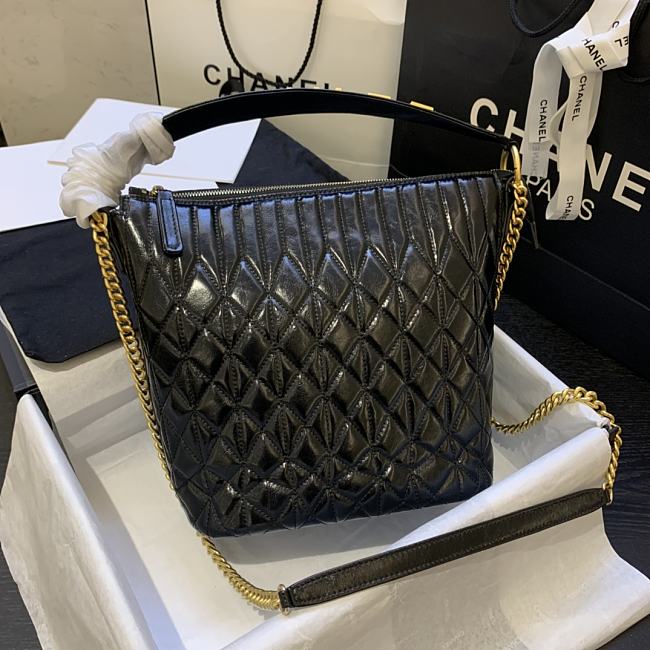 Ch**el state of the art hobo bag black as0845 21 x 24 x 14 cm