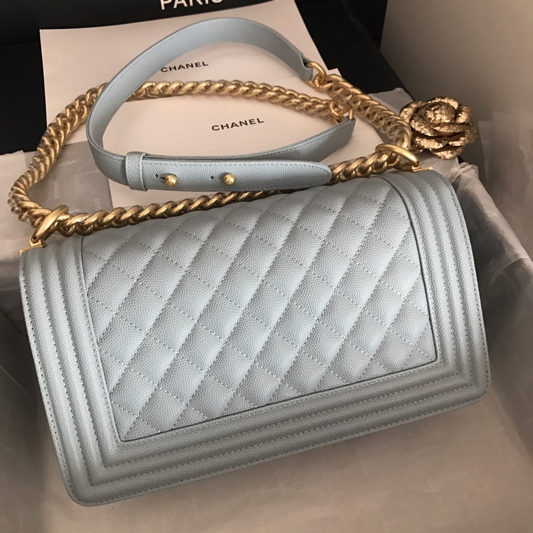 Ch**el medium boy bag classic gold-tone metal grained leather cornflower a67086 25cm