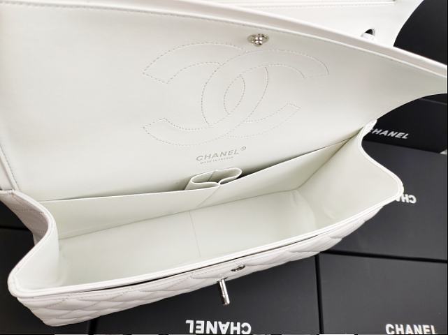 Ch**el flap bag lambskin leather silver chain white a1113 30cm