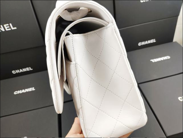 Ch**el flap bag lambskin leather gold chain white a1113 30cm