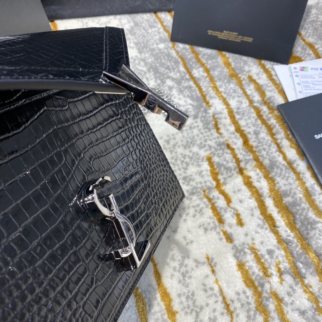 Y51 cassandra medium chain bag crocodile leather silver-tone metal black 532750 22 x 16.5 x 5.5 cm