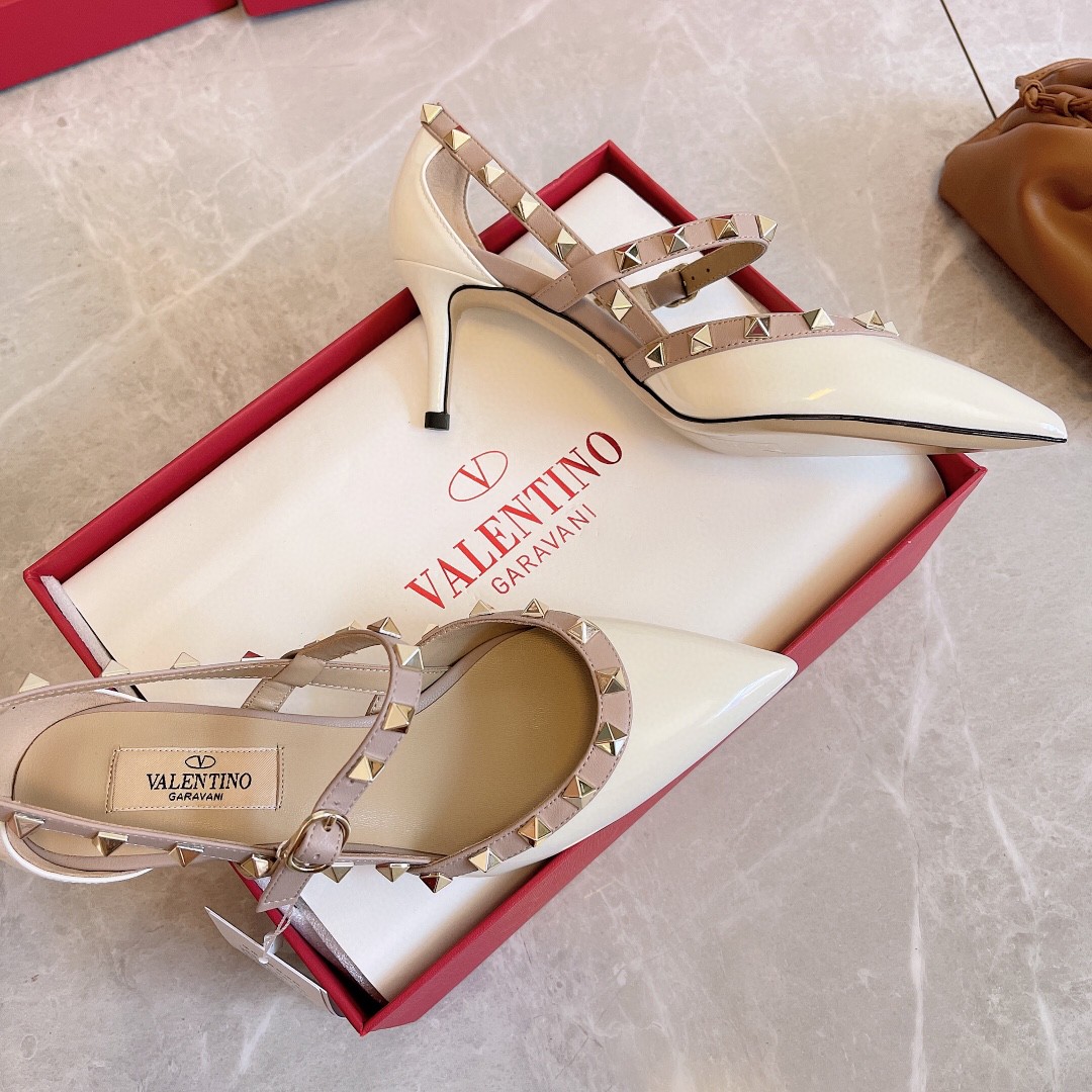Va1e*ntin0 high heels 02