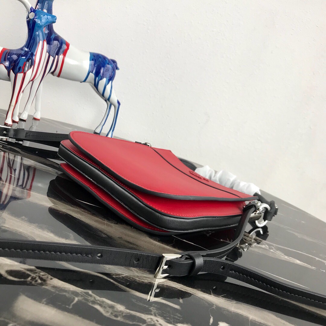 Pra*a small margit leather bag red 1bc082 20 x 7 x 20 cm