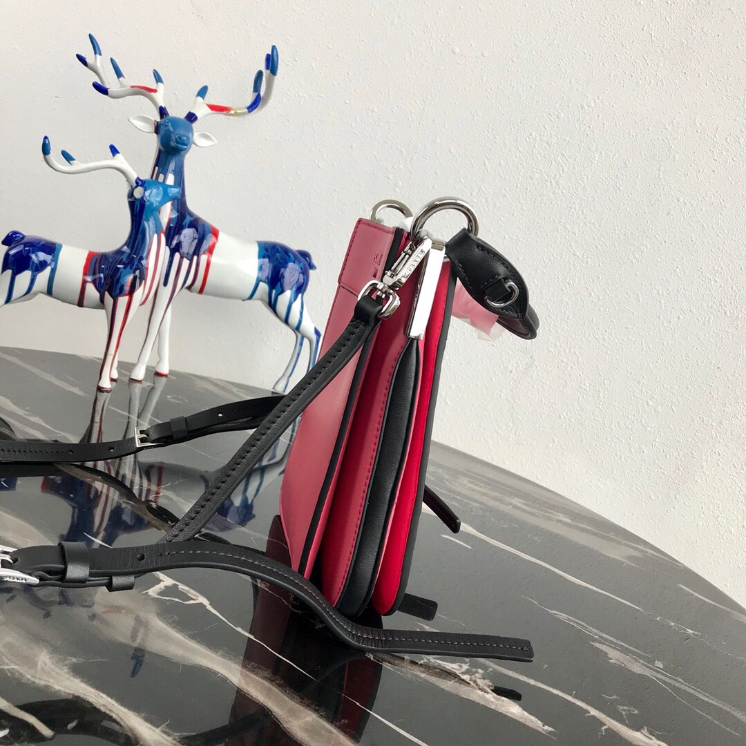 Pra*a small margit leather bag pink 1bc082 20 x 7 x 20 cm