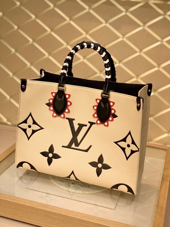 lv top original New m45374m onthgo MM white bag 35cm