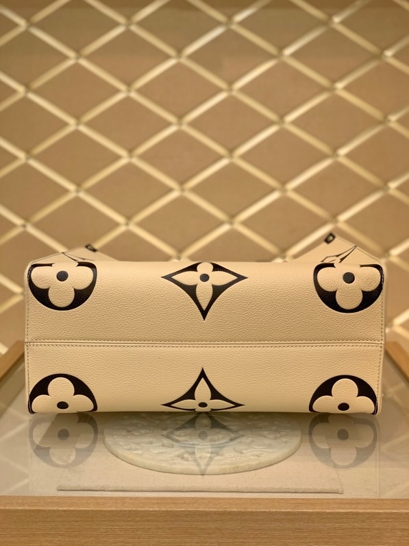 lv top original New m45374m onthgo MM white bag 35cm