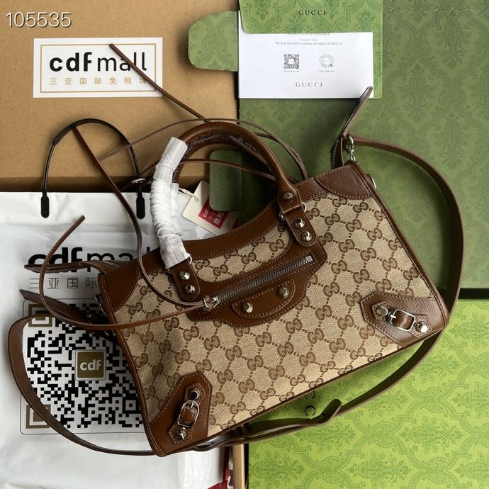 Gvc*1 inside the board bag 30cm