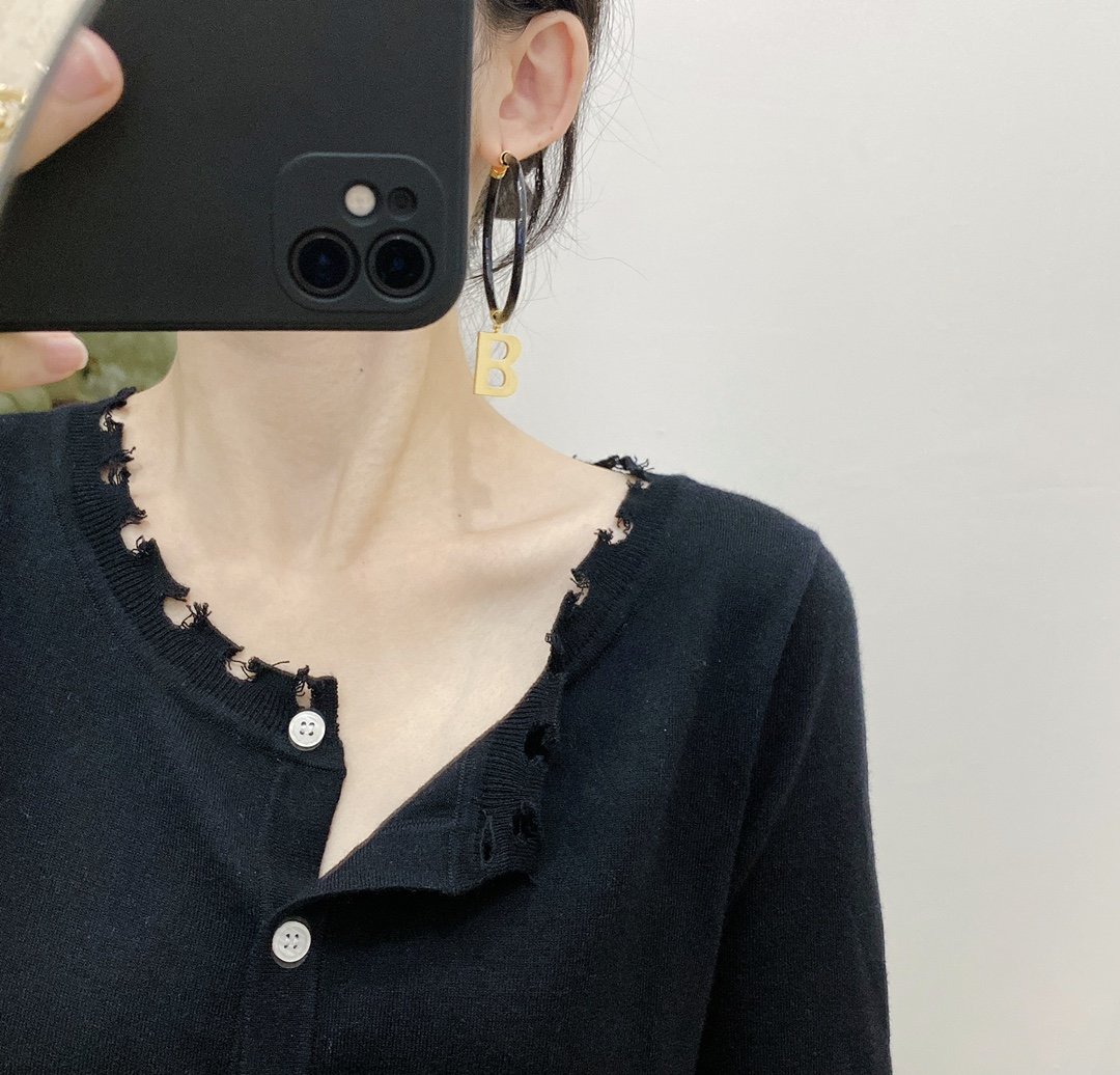 Ba1en*iaga earrings 012