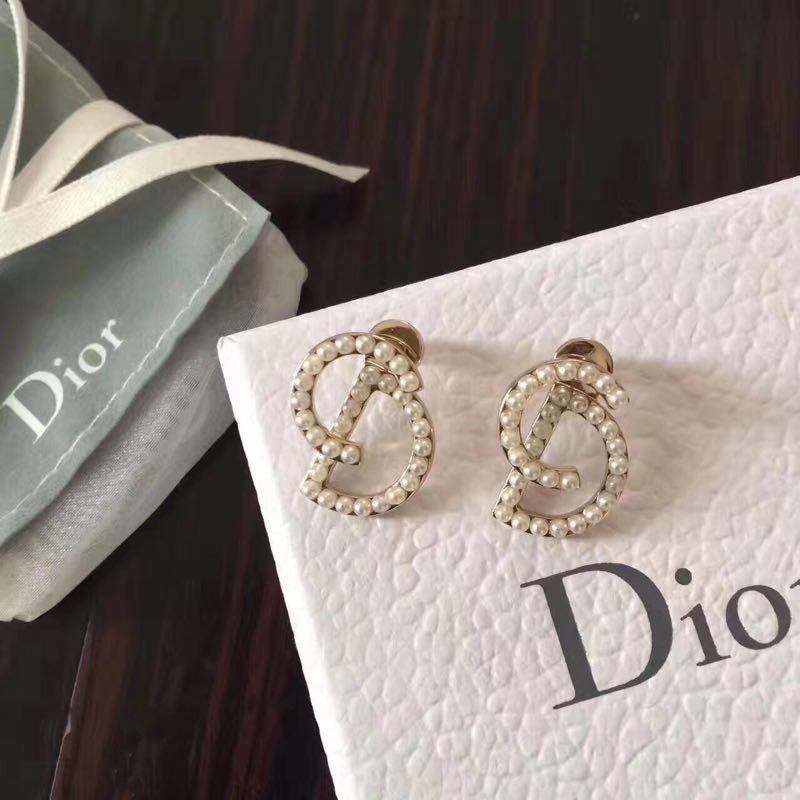 D10r earrings 004