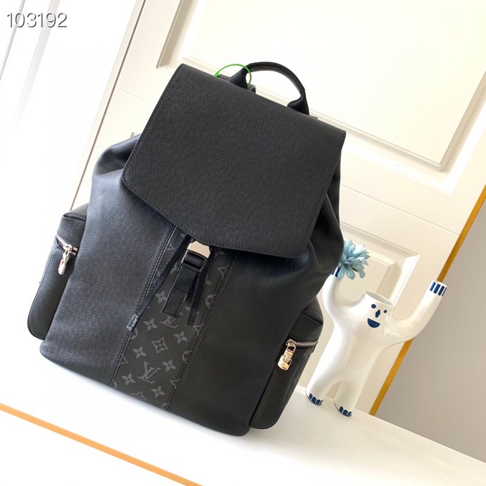 LV BACKPACK BLACK M30417 37CM
