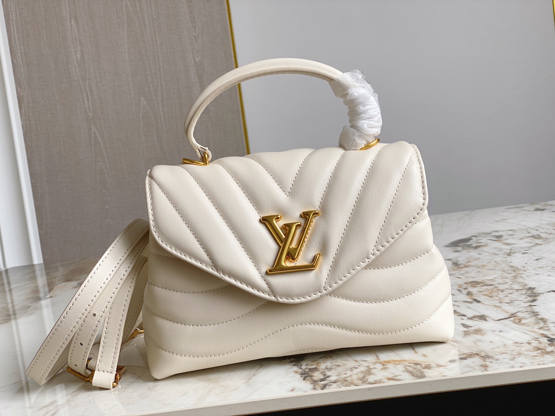 LV NEW WAVE HOLD ME M21720 Ivory - 23 x 15 x 10cm