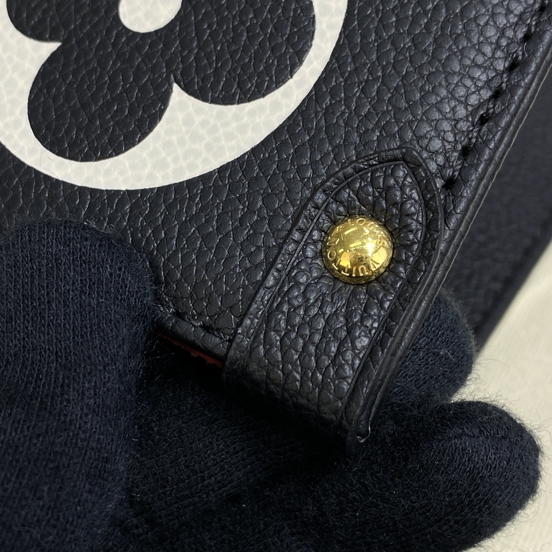 LV OnTheGo MM M45494 Black/Beige - 35 x 27 x 14 cm