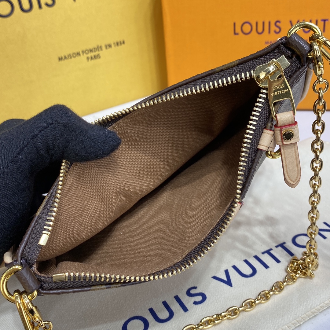 LV Easy Pouch On Strap M80349 - 19 x 11.5 x 3 cm