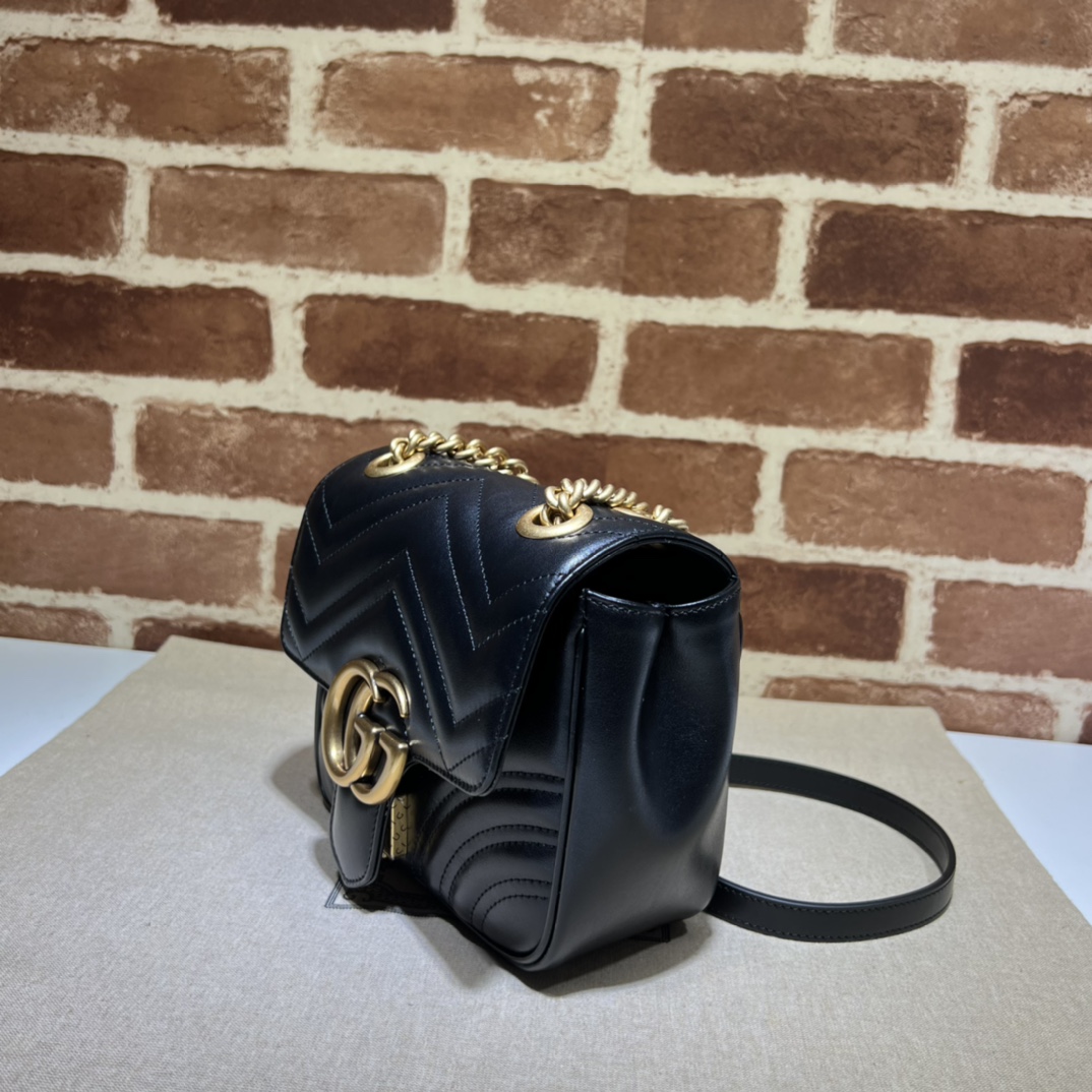 GG Marmont mini shoulder bag Black 739682 - 18x15x8cm