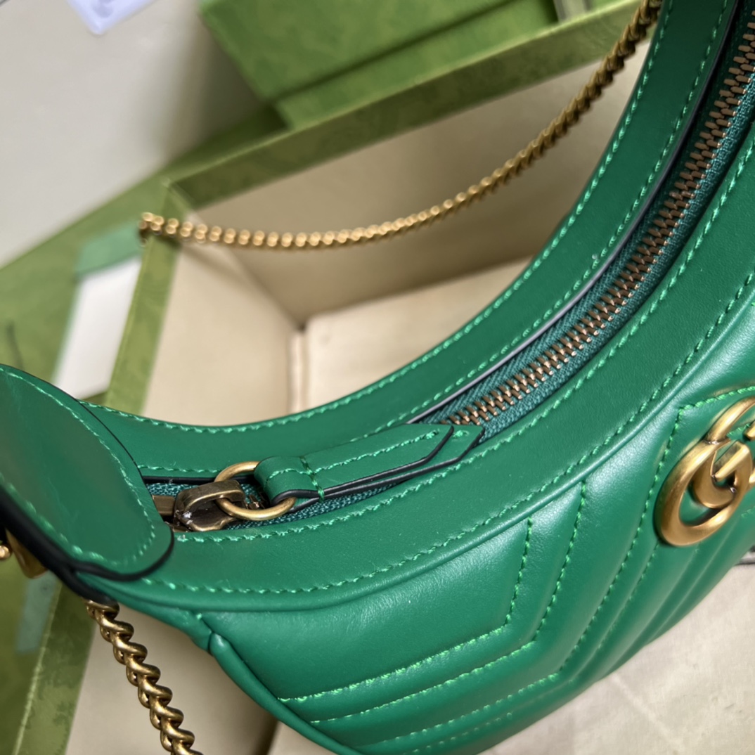 GG Marmont half-moon-shaped mini bag Green 699514 – 21.5 x 11 x 5cm