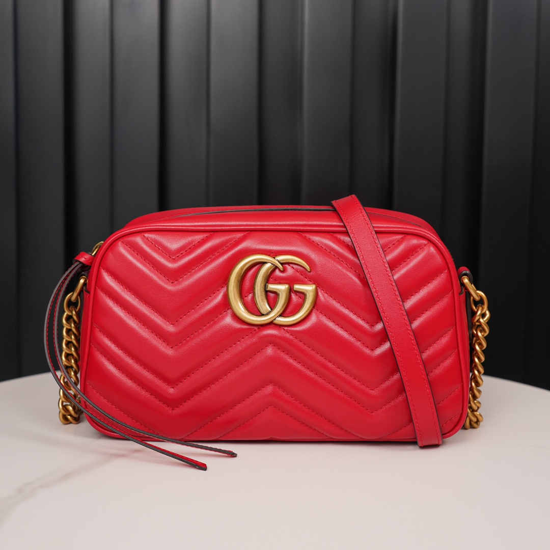 GG Marmont small matelassé shoulder bag (The camera bag) Red 447632  - 24x13x7cm