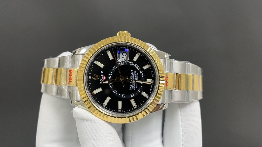 R01ex sky-dweller golden and black 9001