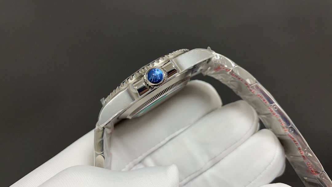 R01ex submariner green dial green