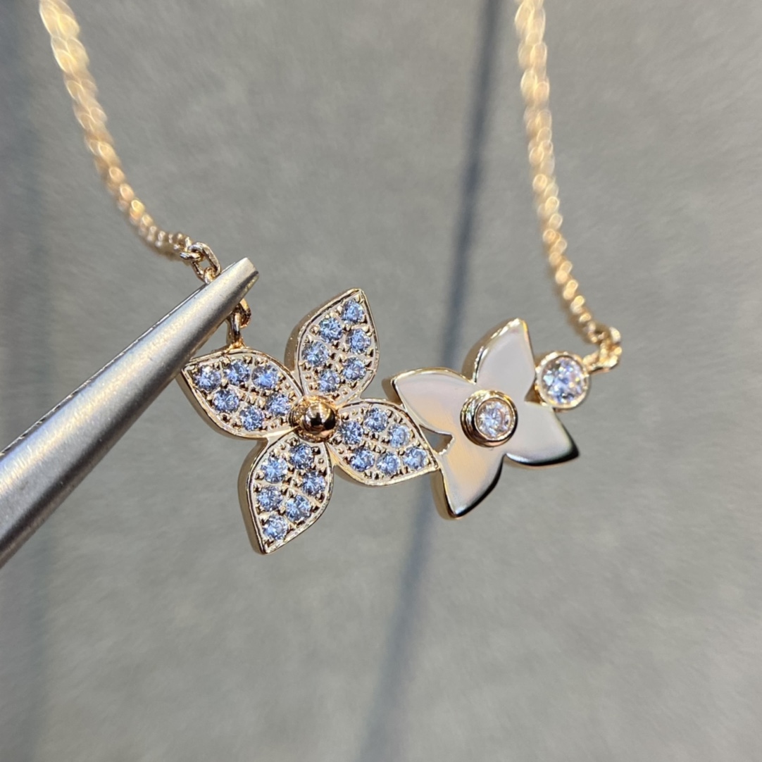 LV Blossom necklace