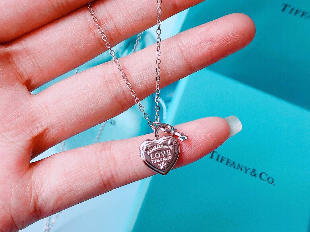 T*f*ny 001 necklace silver