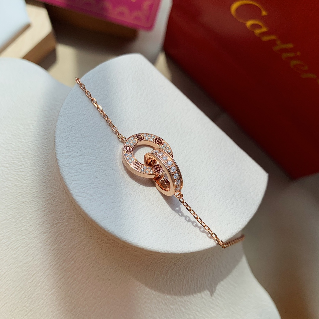 Ca*t1er necklace love golden 002