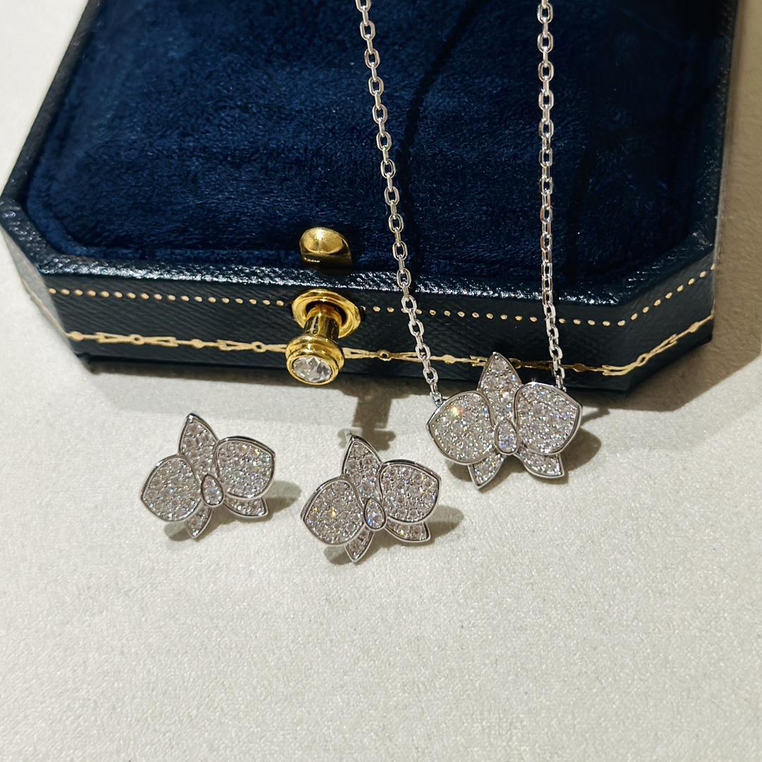 ca*t1er orchid 3 sets with D1am0nd