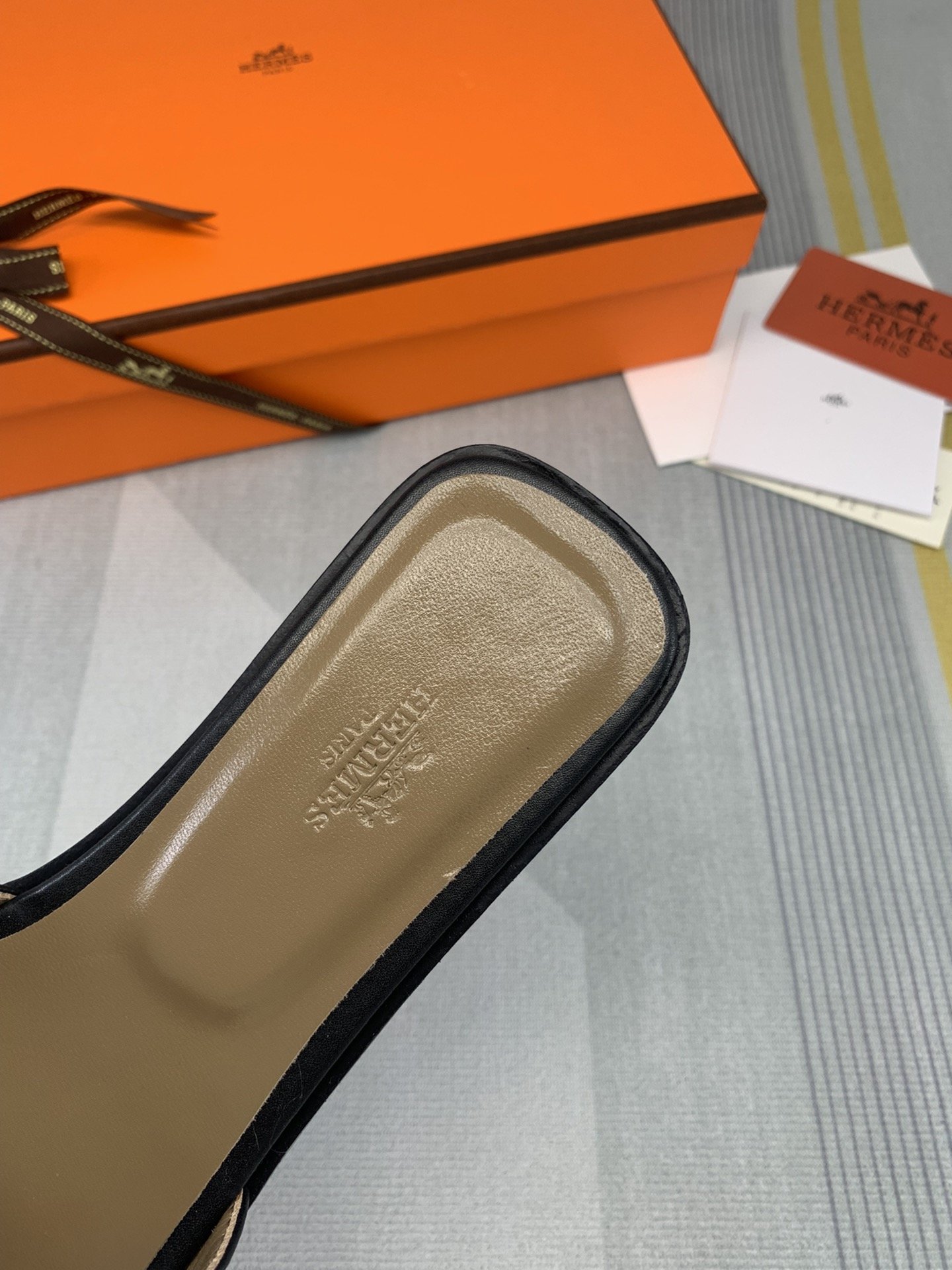 H**me5 slipper 14 34-42