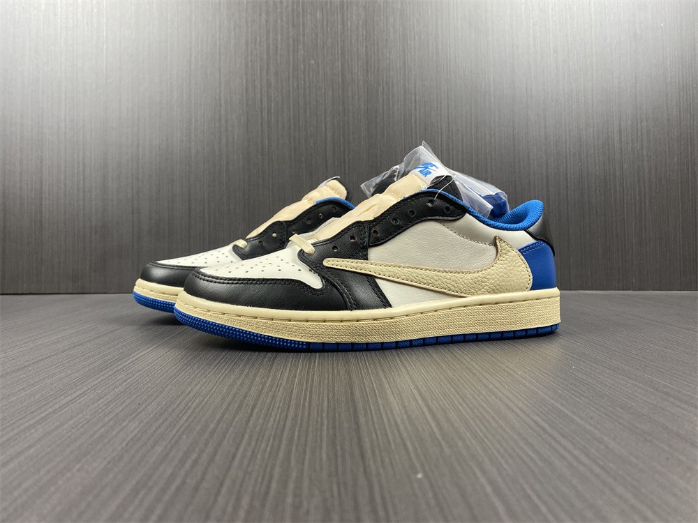 Travis Scott x Fragment x Air Jordan 1 Low OG DM7866-140